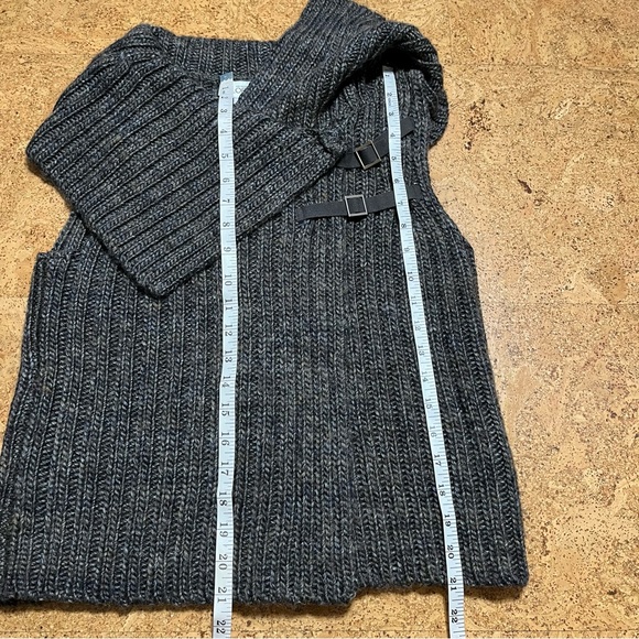 Ann Taylor Loft Chunky Knit Wool Blend Fold Over Collar Sweater Vest Sz S - Picture 12 of 12